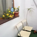 One Bedroom - Great Location アパート *