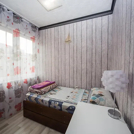 Apartamento Great Central Location - Big Apartment With 2 Bedrooms *